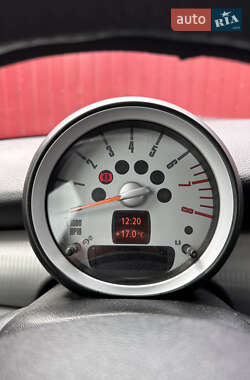 Хэтчбек MINI Cooper 2009 в 