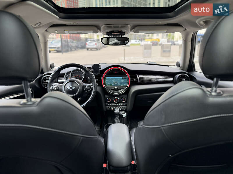 Хетчбек MINI Cooper 2017 в Києві