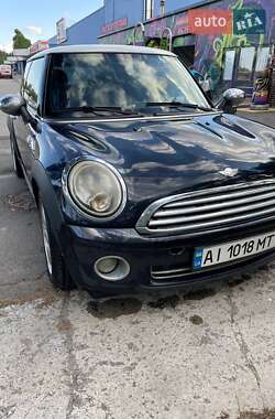 Хэтчбек MINI Cooper 2007 в 