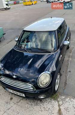 Хэтчбек MINI Cooper 2007 в 