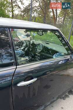 Хэтчбек MINI Cooper 2007 в 