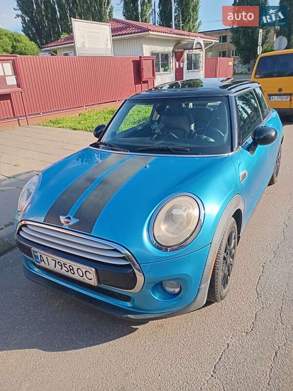 Хэтчбек MINI Cooper 2014 в 