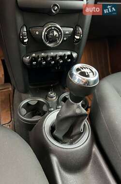 Хэтчбек MINI Cooper 2012 в 