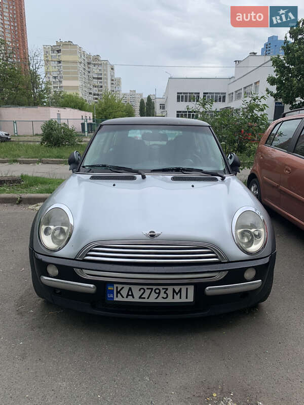 Хэтчбек MINI Cooper 2004 в Киеве фото 22 Хэтчбек MINI Cooper 2004 в Киеве