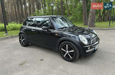 Хэтчбек MINI Cooper 2002 в 