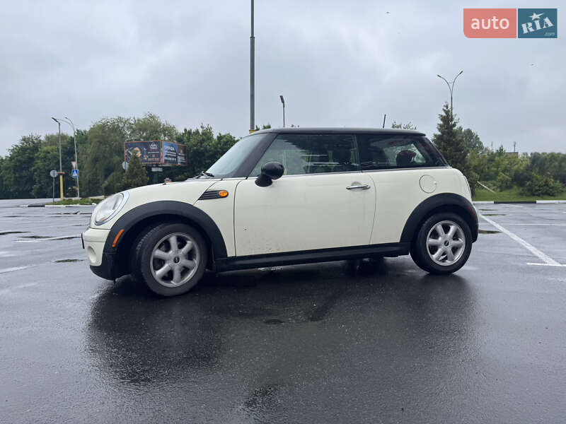 Хэтчбек MINI Cooper 2010 в Хмельницком фото 24 Хэтчбек MINI Cooper 2010 в Хмельницком
