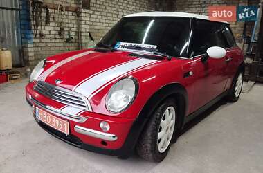 Хэтчбек MINI Cooper 2002 в 