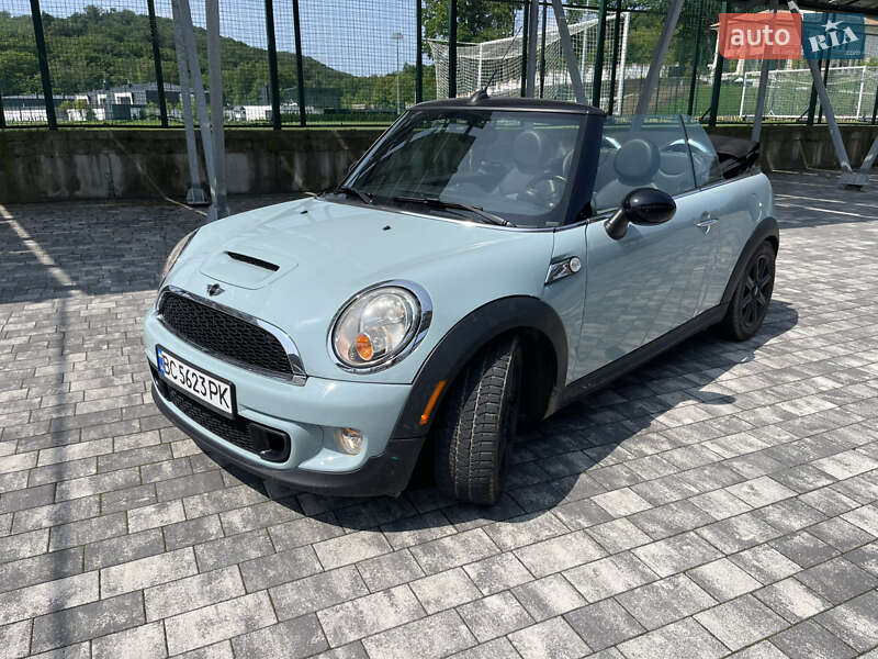 Хэтчбек MINI Cooper 2013 в Львове