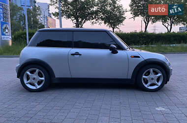 Хэтчбек MINI Cooper 2002 в 