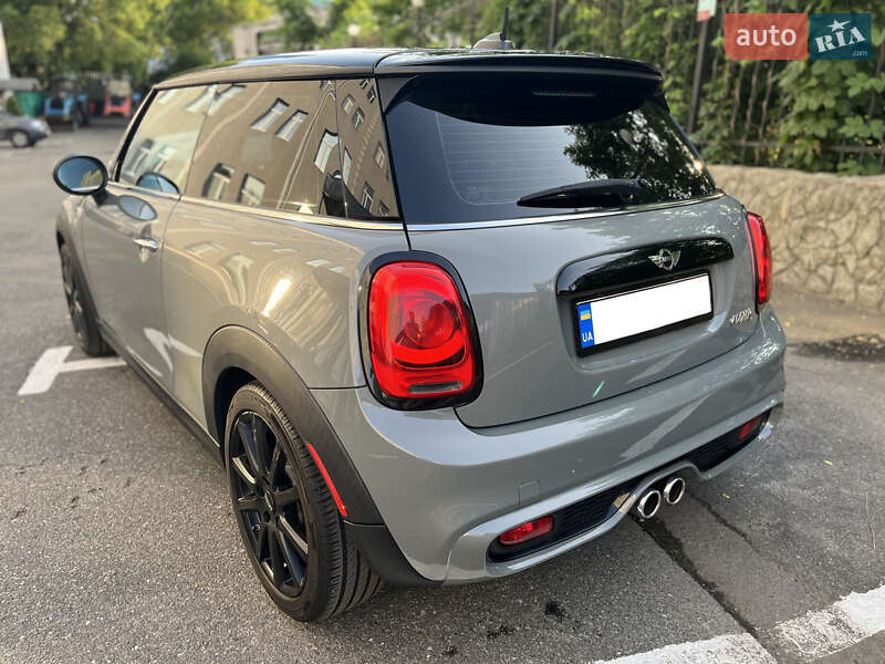 Хетчбек MINI Cooper 2015 в Києві