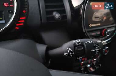 Хэтчбек MINI Cooper 2016 в 