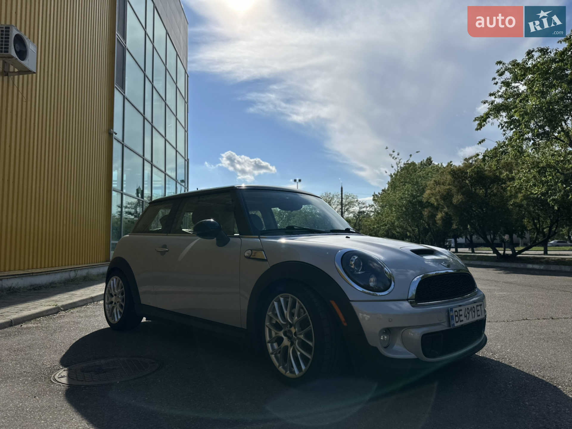 2012 MINI Cooper - мініатюра 10