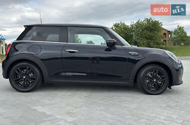 Хэтчбек MINI Cooper 2023 в 