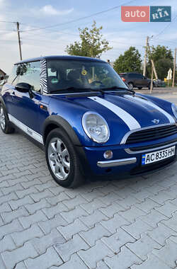 Хэтчбек MINI Cooper 2002 в Винниках