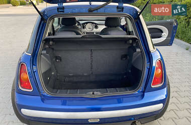 Хетчбек MINI Cooper 2002 в 