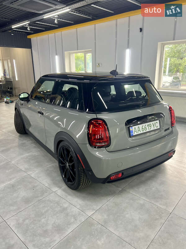 Хетчбек MINI Cooper 2022 в Києві