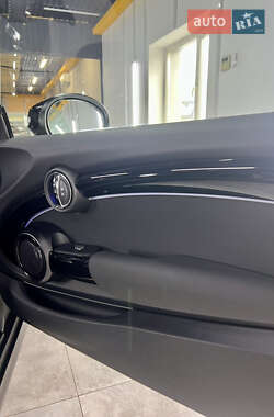 Хэтчбек MINI Cooper 2022 в 
