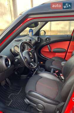 Хэтчбек MINI Cooper 2012 в 