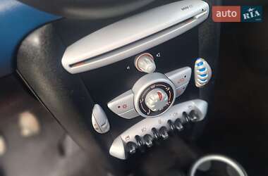 Хэтчбек MINI Cooper 2009 в 