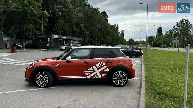 Хэтчбек MINI Cooper 2018 в Виннице