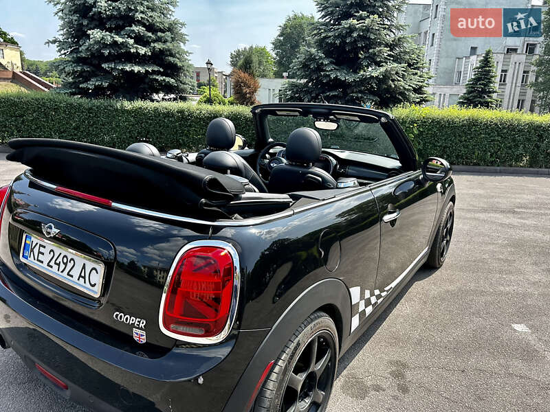 Хэтчбек MINI Cooper 2016 в Каменском фото 4 Хэтчбек MINI Cooper 2016 в Каменском