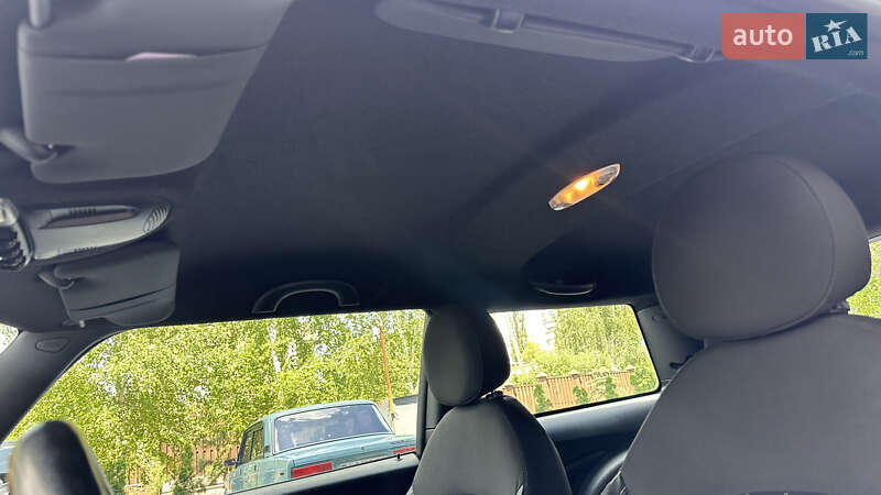 Хэтчбек MINI Cooper 2012 в Полтаве