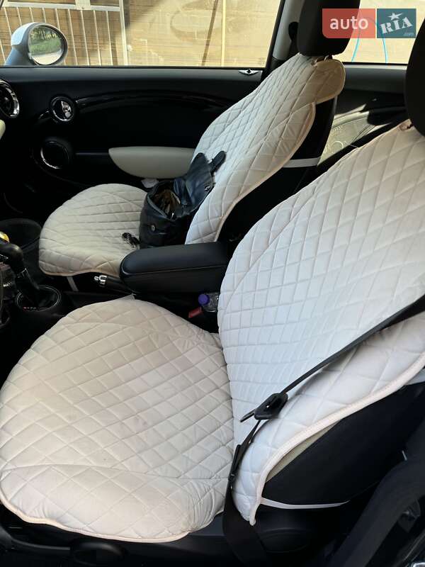 Хэтчбек MINI Cooper 2008 в Ровно