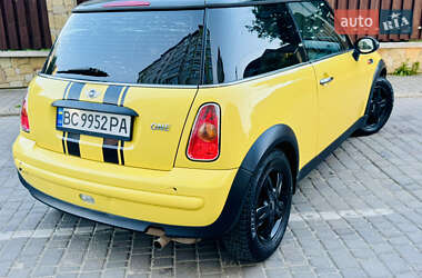 Хэтчбек MINI Cooper 2003 в 