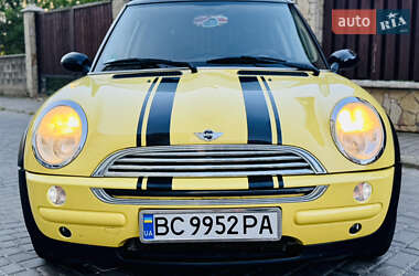 Хэтчбек MINI Cooper 2003 в 