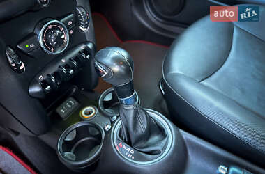 Хэтчбек MINI Cooper 2013 в 
