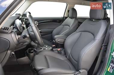 Хэтчбек MINI Cooper 2023 в 