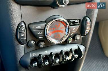 Хэтчбек MINI Cooper 2011 в 