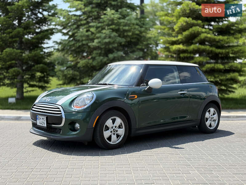 Хэтчбек MINI Cooper 2015 в Одессе