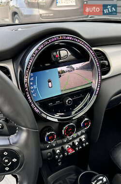 Хэтчбек MINI Cooper 2021 в 