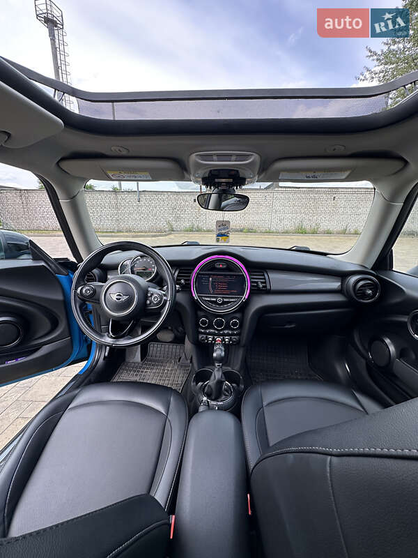 Купе MINI Cooper 2015 в Кременчуге фото 18 Купе MINI Cooper 2015 в Кременчуге