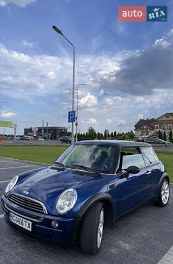 Хэтчбек MINI Cooper 2002 в 