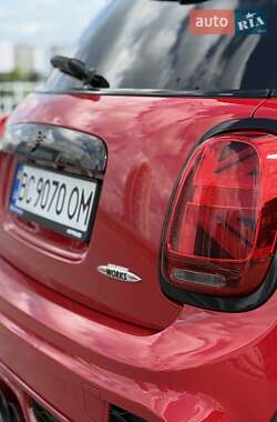 Хетчбек MINI Cooper 2019 в 