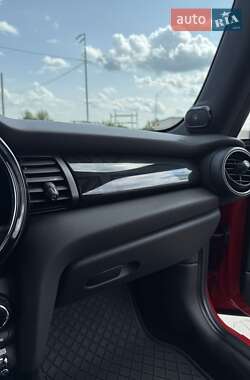 Хетчбек MINI Cooper 2019 в 