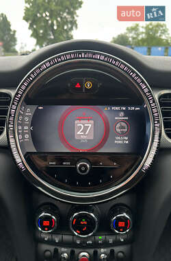 Хэтчбек MINI Cooper 2021 в 
