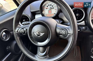 Хэтчбек MINI Cooper 2012 в 