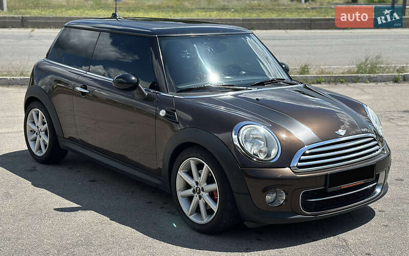 Хэтчбек MINI Cooper 2011 в Днепре