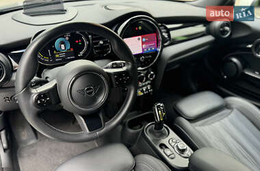 Хэтчбек MINI Cooper 2021 в 