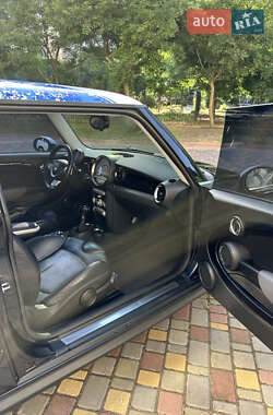 Хэтчбек MINI Cooper 2007 в 