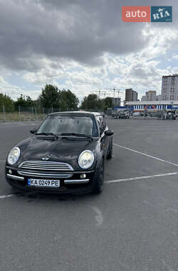 Хэтчбек MINI Cooper 2003 в 