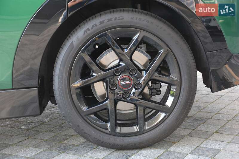 Хэтчбек MINI Cooper 2024 в Киеве