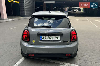 Хэтчбек MINI Cooper 2021 в 