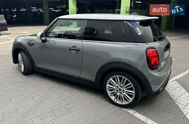 Хэтчбек MINI Cooper 2021 в 