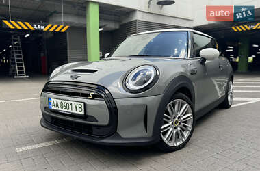 Хэтчбек MINI Cooper 2021 в 