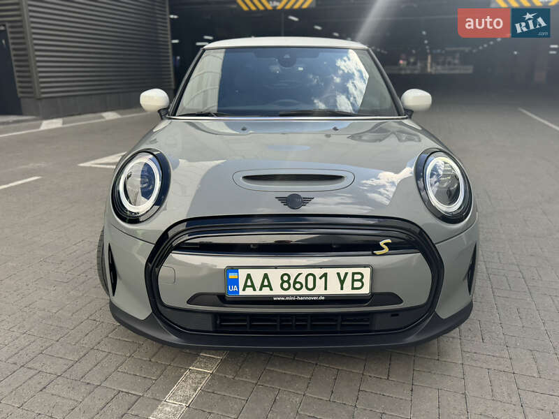 Хэтчбек MINI Cooper 2021 в Киеве