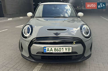 Хэтчбек MINI Cooper 2021 в 